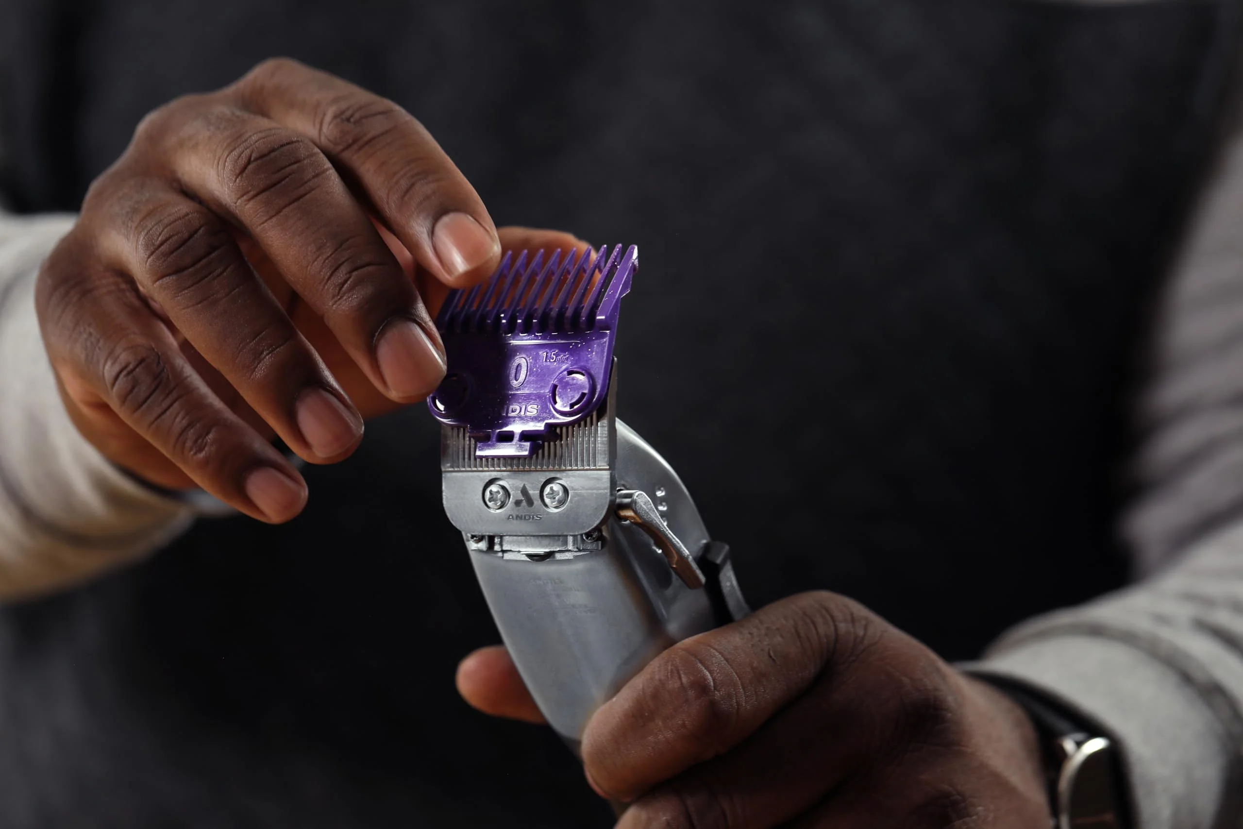Andis 561002 OG Master Dual Magnet Attachment Clipper Guard Set, 2-Pack, Purple - Image 6