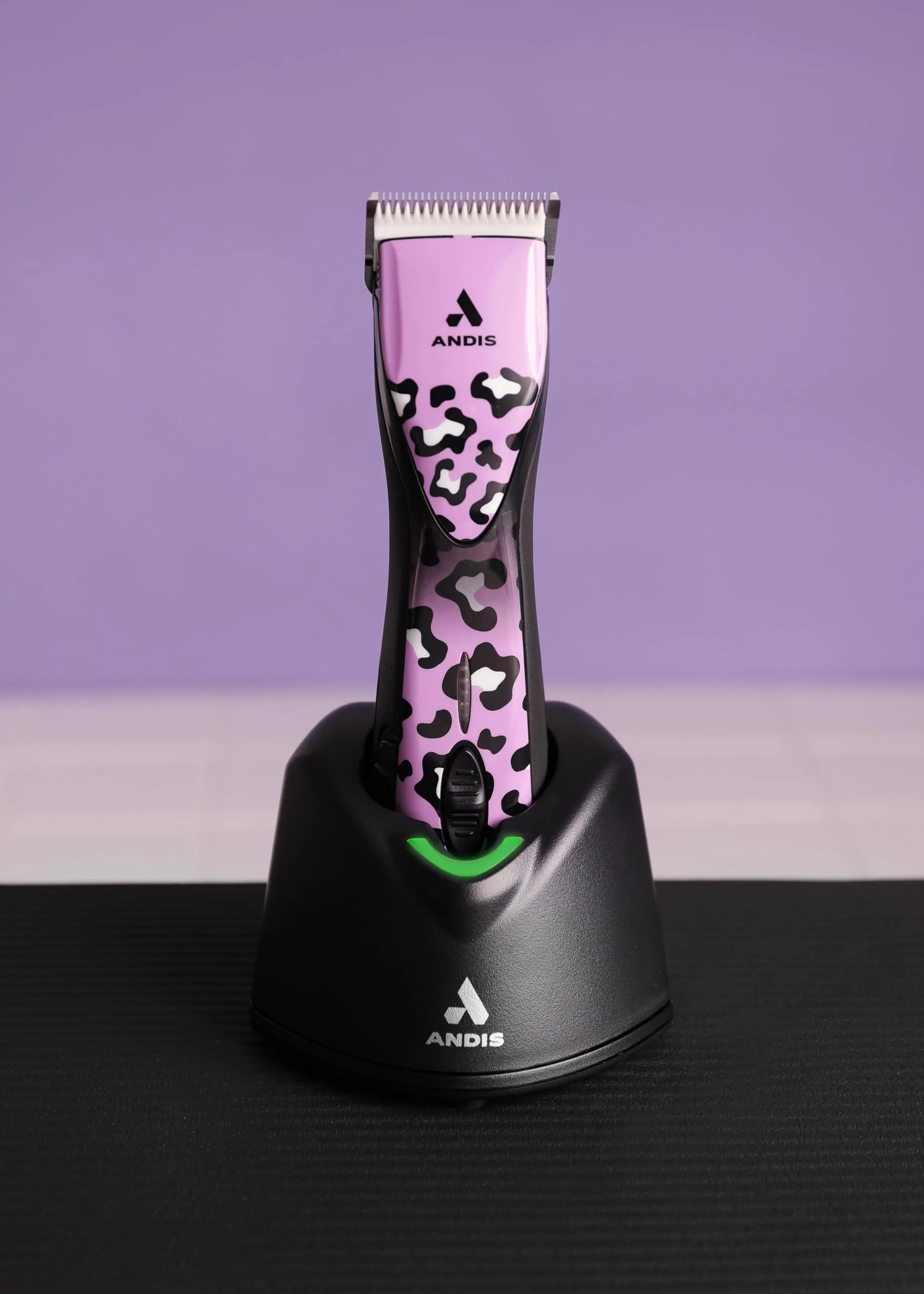 Andis 561458 Pulse Zr II Gabriel Feitosa Edition 5-Speed Detachable Blade Clipper, Cordless Animal/Dog Grooming, Removable Lithium Ion Battery, LED Charge Light, Wild Colorway - Image 5