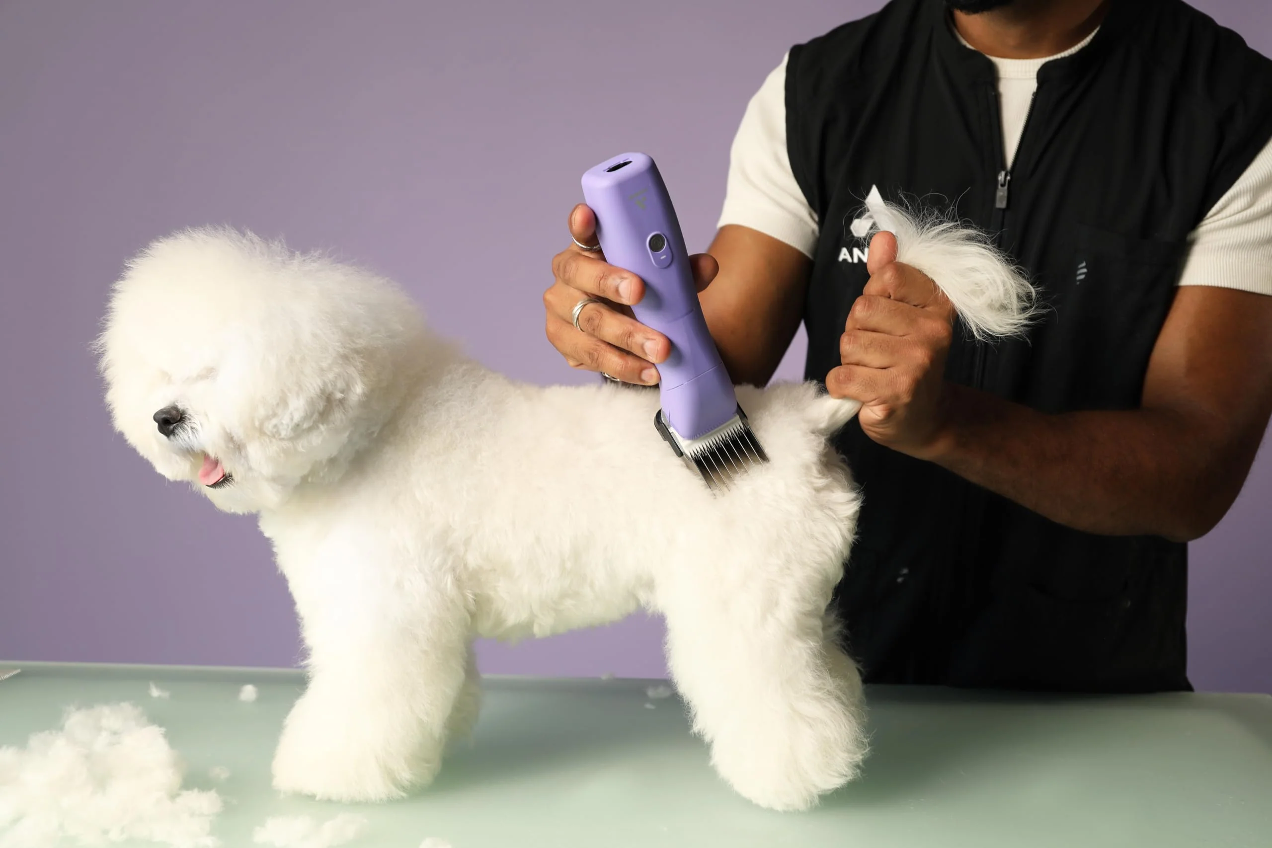 Andis Emerge Lithium-ion Cordless Detachable Blade Dog Clipper, for All Coats & Breeds, Purple, 560489 - Image 5