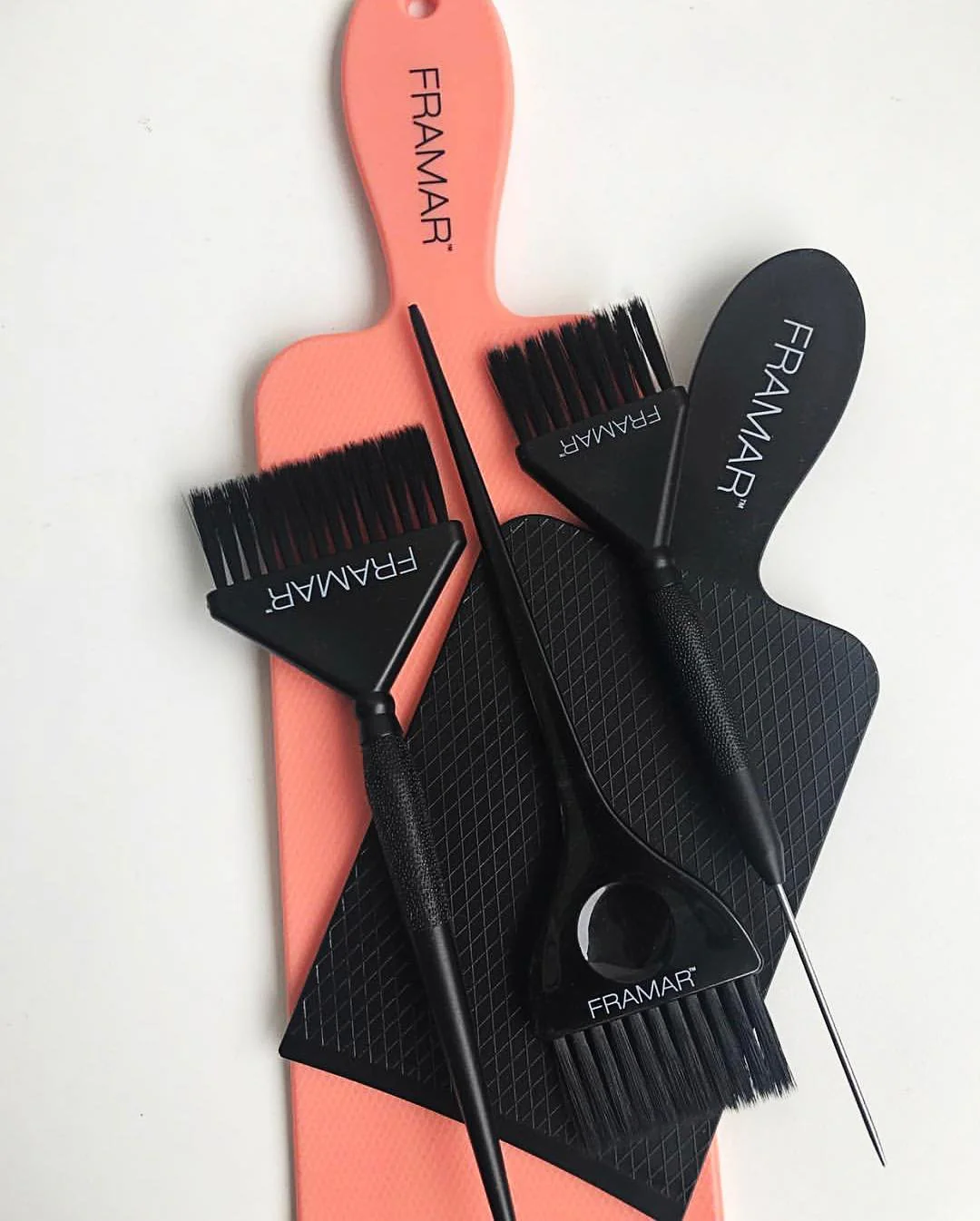 FRAMAR Balayage Board and Paddle Set - Long & Short Foil Board For Highlights, Highlighting Board, Textured Surface Improves Grip, Faster, Smoother Workflow, Curved for Closer-to-Head Use – 2 Pack - Image 4