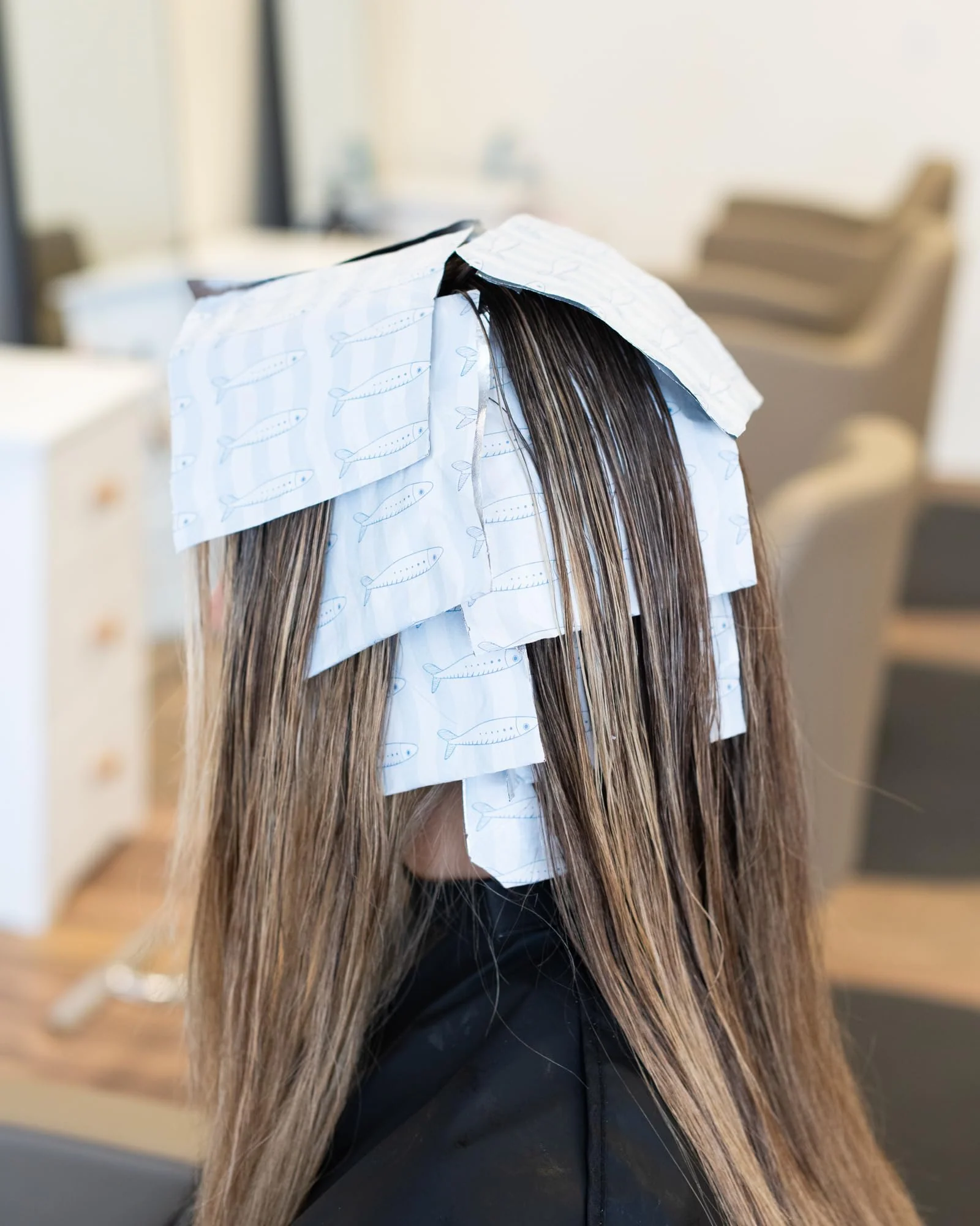 FRAMAR Blue Sardine Hair Foil – Hair Foils For Highlighting, Pop Up Foil For Hair Highlighting, Salon Foils For Hair Highlighting Kit, Long Hair Foils For Bleach, Salon Foils For Hair Stylist – 500 - Image 4