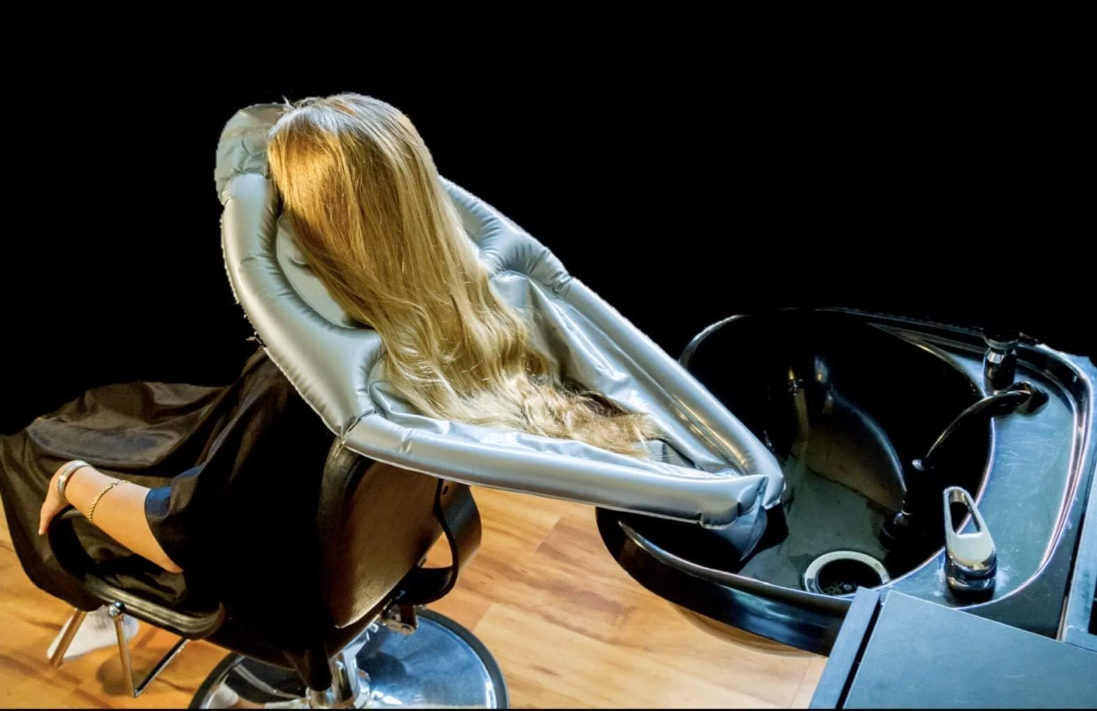 Inflatable Hair Washing Funnel for Shampooing Hair in Any Chair and Basin. Portable Tray Device to Use at Home, in Salon, Nursing Home or Hospital Cape to Help Keep Clothes Dry Pump Included! - Image 4