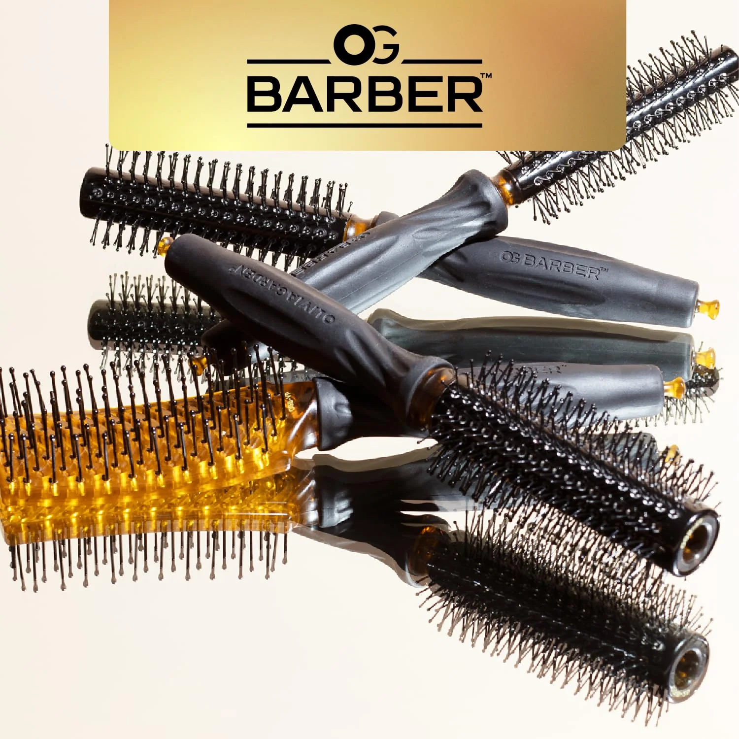 Olivia Garden OG Barber contains 4 styling brushes, ideal for men grooming - Image 6